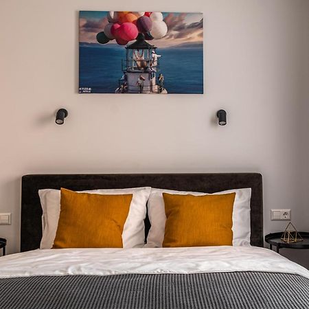 Lovely Apartment In The City Center Kaunas Luaran gambar