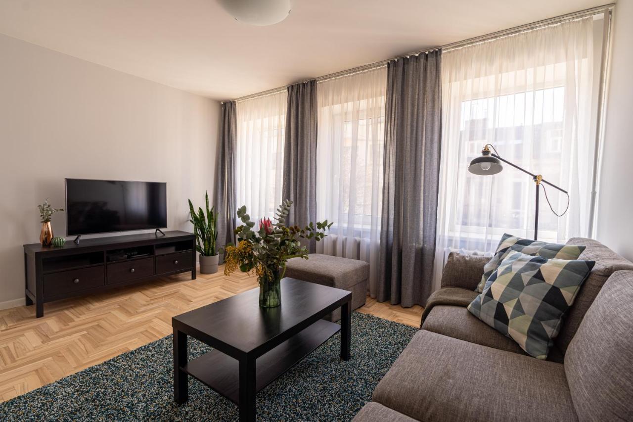 Lovely Apartment In The City Center Kaunas Luaran gambar