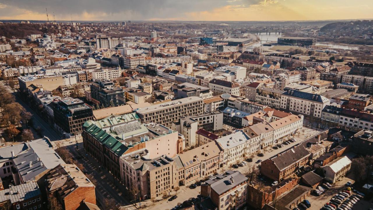 Lovely Apartment In The City Center Kaunas Luaran gambar